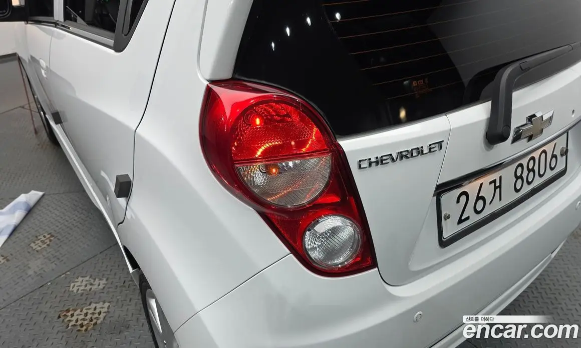Chevrolet Spark 2014 1.0 автомат (гидро), фото 9
