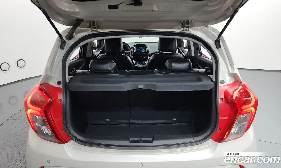 Chevrolet Spark 2015 1.0 автомат (гидро), фото 23