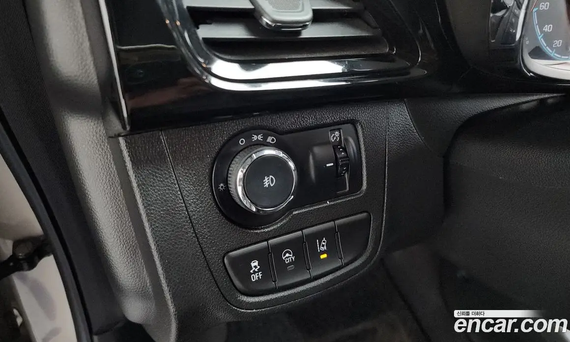 Chevrolet Spark 2015 1.0 автомат (гидро), фото 25