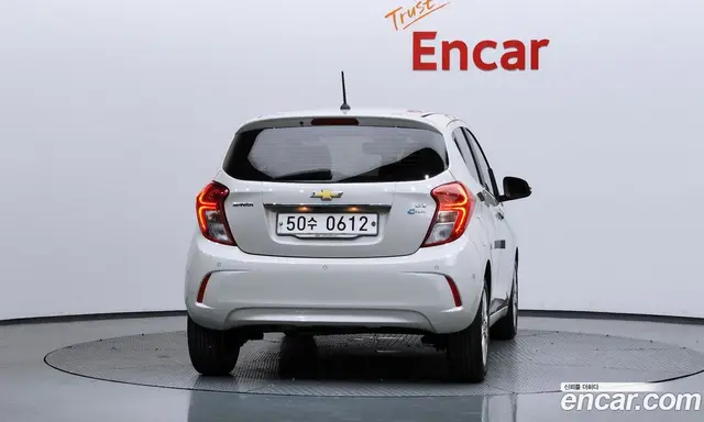 Chevrolet Spark 2015 1.0 автомат (гидро), миниатюра 4