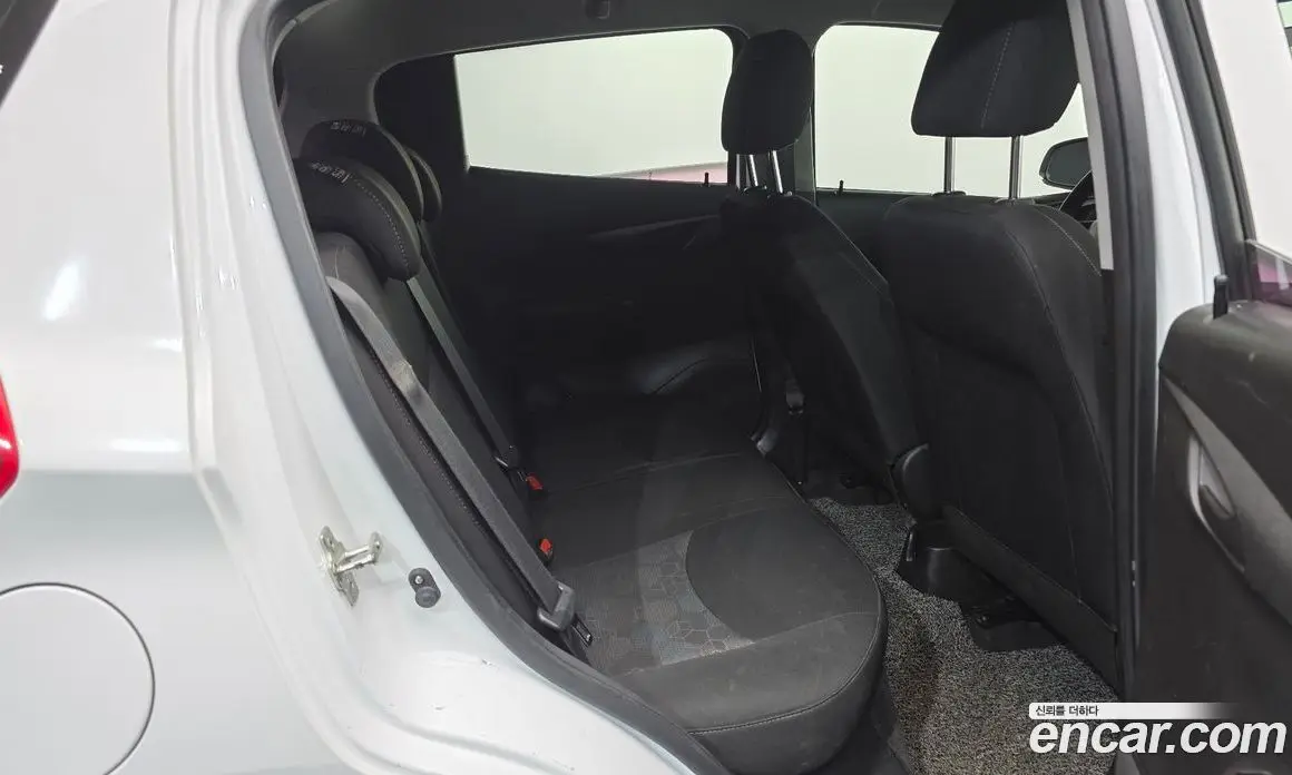 Chevrolet Spark 2016 1.0 автомат (гидро), фото 11