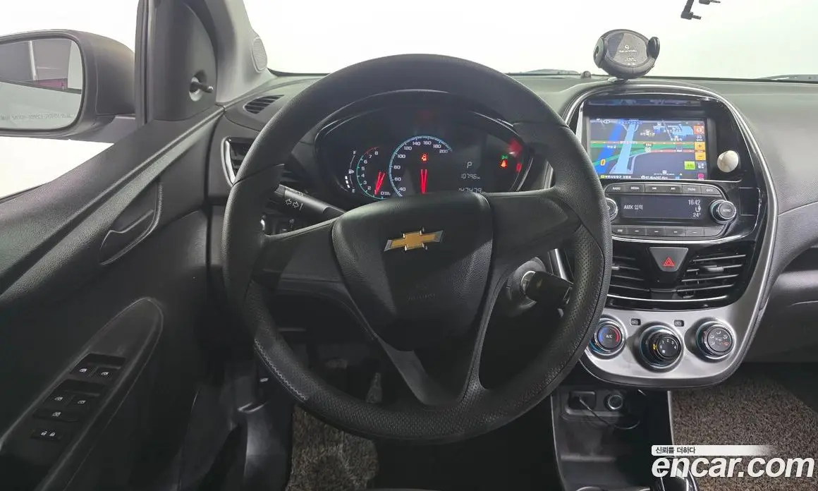 Chevrolet Spark 2016 1.0 автомат (гидро), фото 13