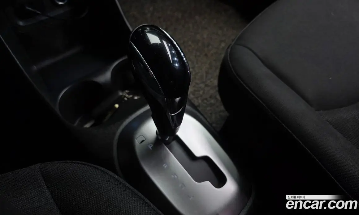 Chevrolet Spark 2016 1.0 автомат (гидро), фото 9
