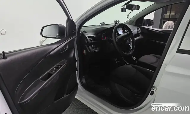 Chevrolet Spark 2016 1.0 автомат (гидро), миниатюра 10
