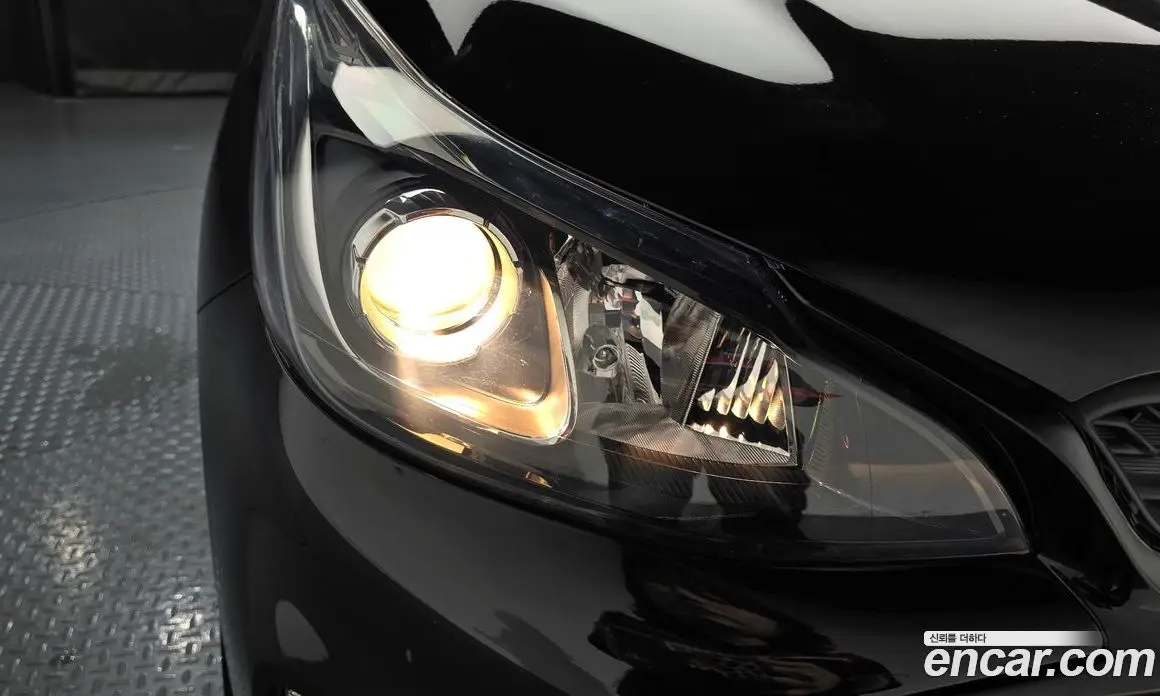 Chevrolet Spark 2021 1.0 автомат (гидро), фото 8