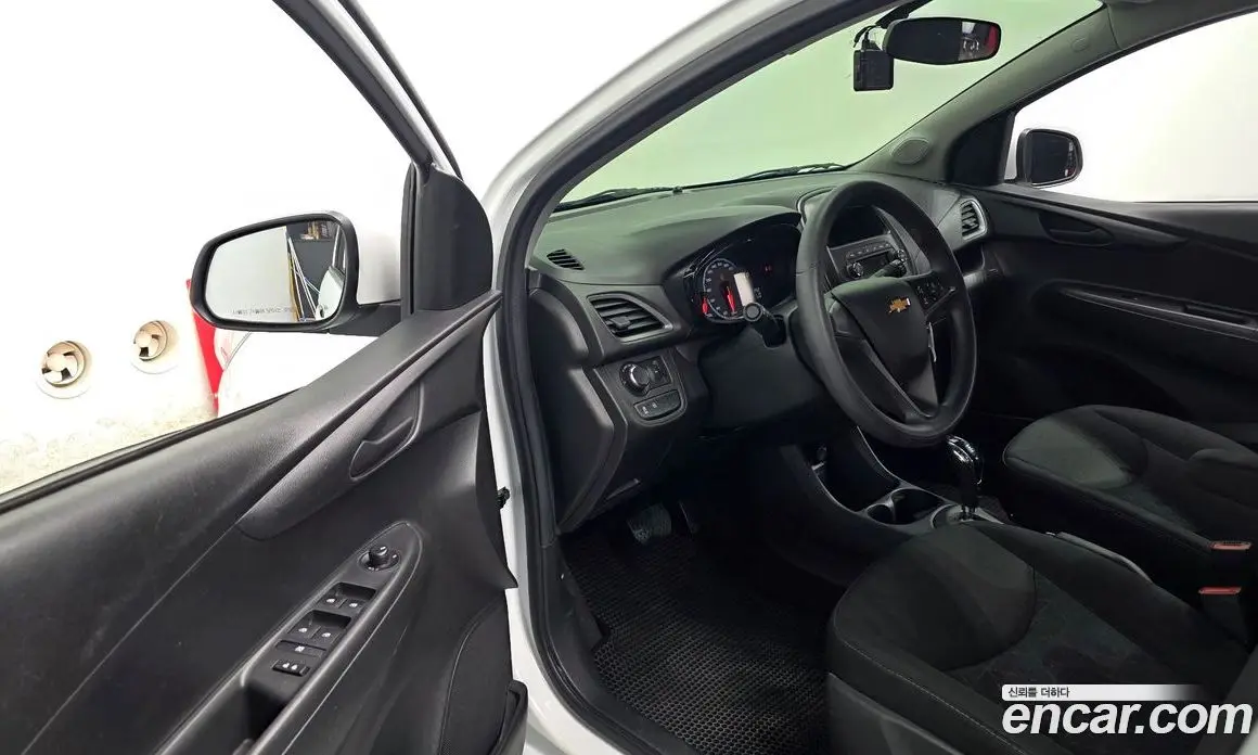 Chevrolet Spark 2021 1.0 автомат (гидро), фото 13