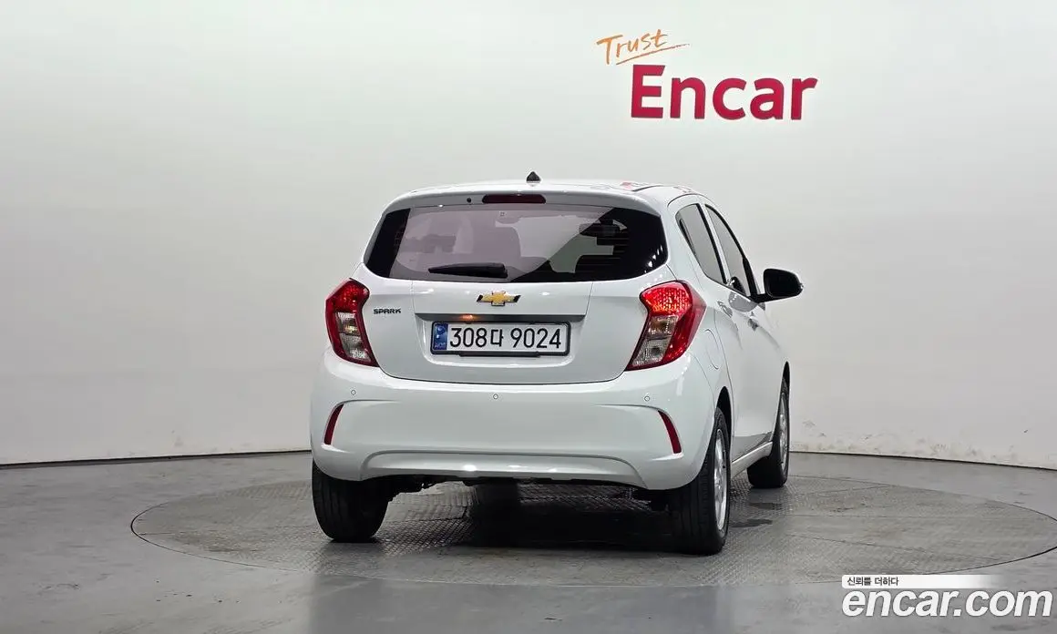 Chevrolet Spark 2021 1.0 автомат (гидро), фото 4