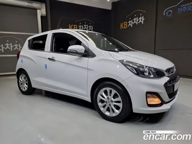 Chevrolet Spark 2021 1.0 автомат (гидро), миниатюра 2