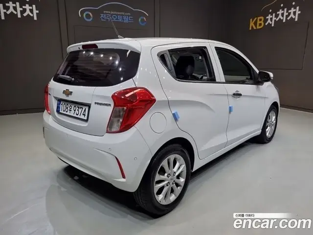 Chevrolet Spark 2021 1.0 автомат (гидро), миниатюра 4