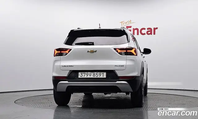 Chevrolet TrailBlazer 2022 1.3 автомат (гидро), миниатюра 3