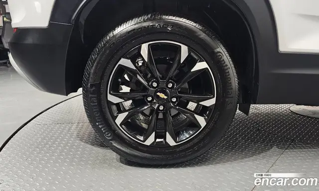 Chevrolet TrailBlazer 2022 1.3 автомат (гидро), миниатюра 4