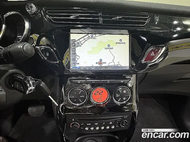 Citroen DS3 2014 1.6 автомат (гидро), миниатюра 8 Citroen DS3 2014 1.6 автомат (гидро), миниатюра 8