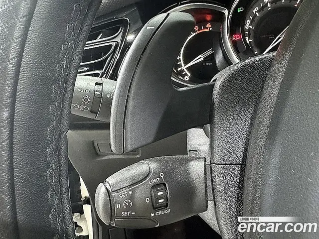 Citroen DS3 2014 1.6 автомат (гидро), миниатюра 10 Citroen DS3 2014 1.6 автомат (гидро), миниатюра 10