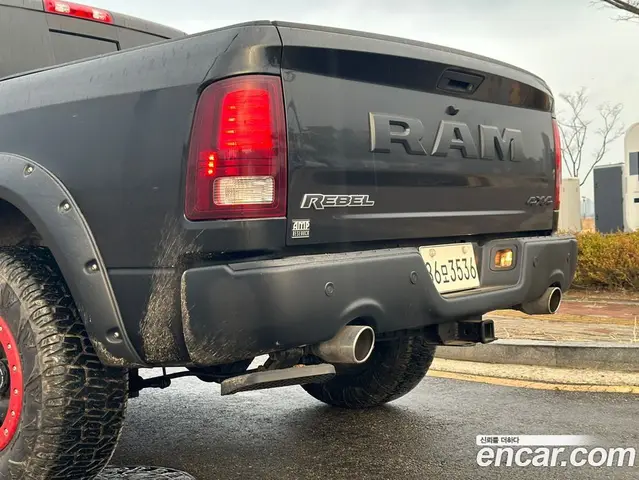 Dodge Ram Pick Up 2017 5.7 автомат (гидро), миниатюра 11 Dodge Ram Pick Up 2017 5.7 автомат (гидро), миниатюра 11