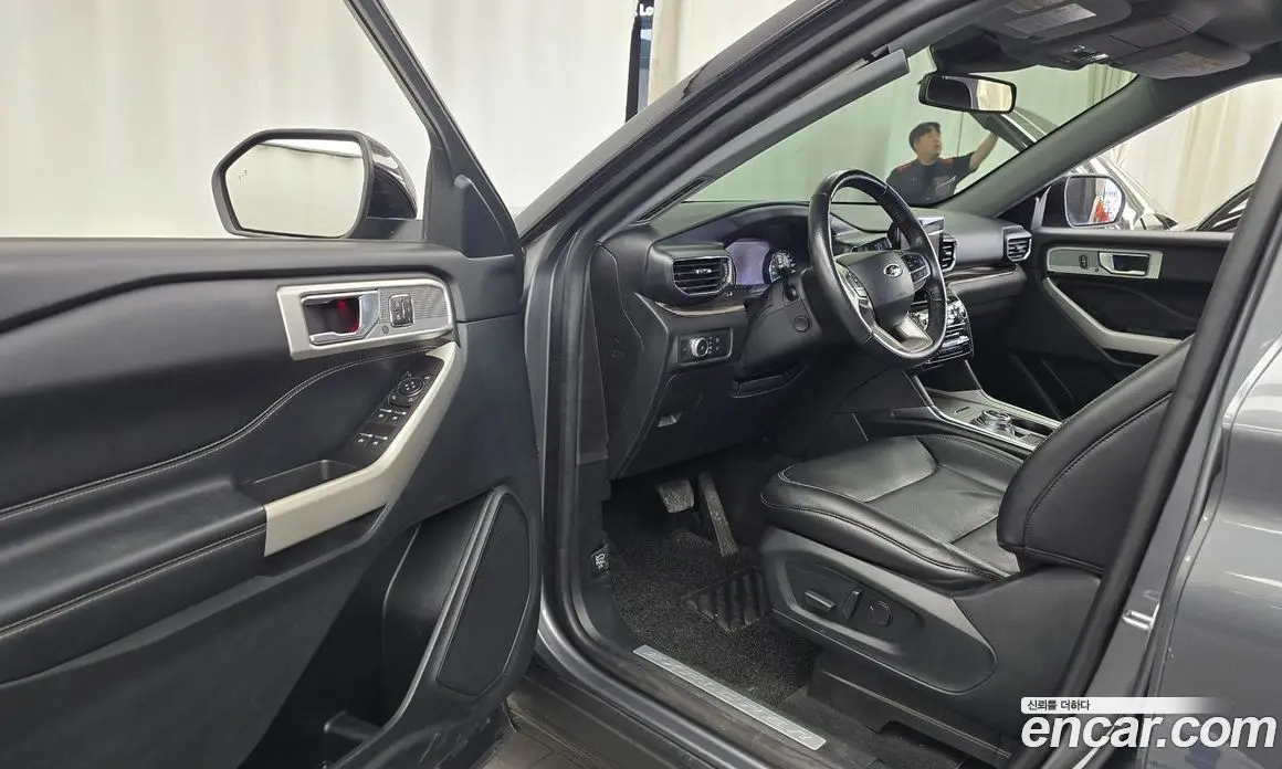 Ford Explorer 2021 2.3 автомат (гидро), фото 13