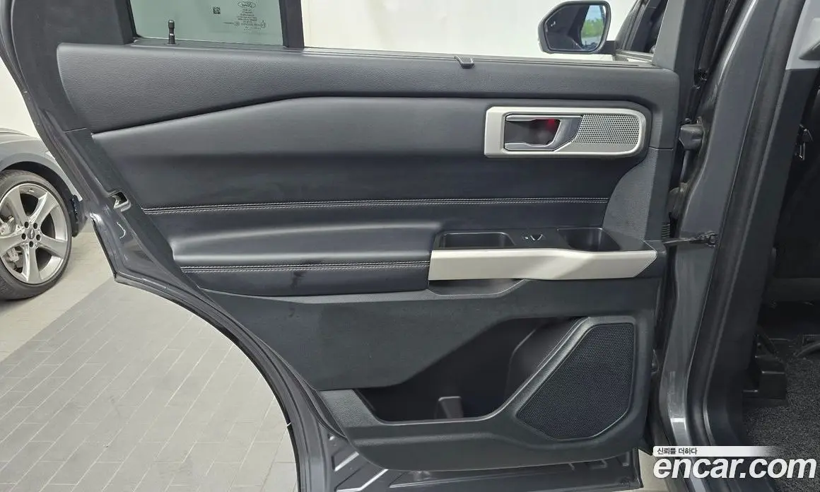 Ford Explorer 2021 2.3 автомат (гидро), фото 15