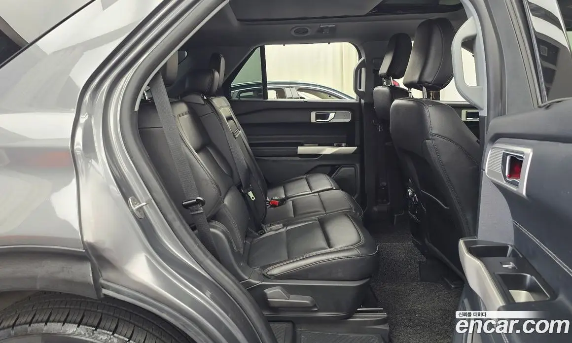 Ford Explorer 2021 2.3 автомат (гидро), фото 17