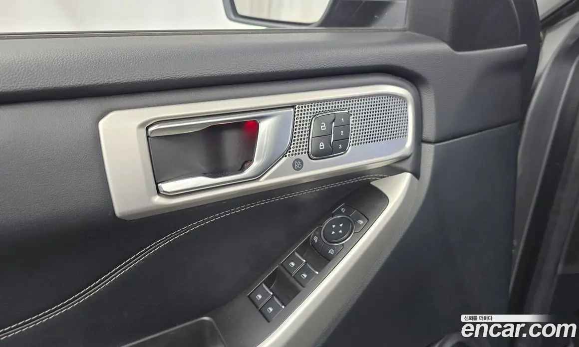 Ford Explorer 2021 2.3 автомат (гидро), фото 27