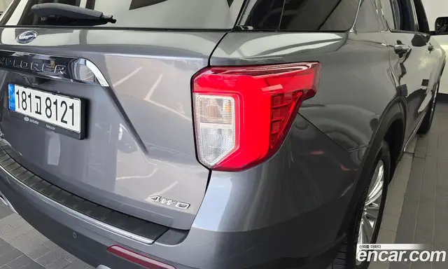 Ford Explorer 2021 2.3 автомат (гидро), миниатюра 9