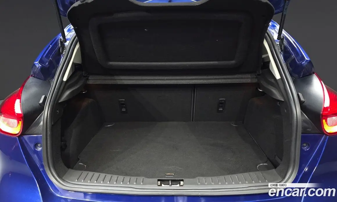 Ford Focus 2016 1.5 автомат (гидро), фото 19