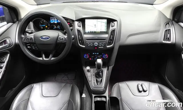 Ford Focus 2016 1.5 автомат (гидро), миниатюра 7