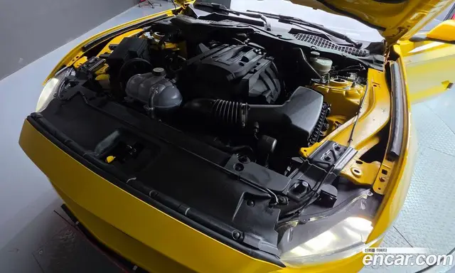 Ford Mustang 2015 2.3 автомат (гидро), миниатюра 5
