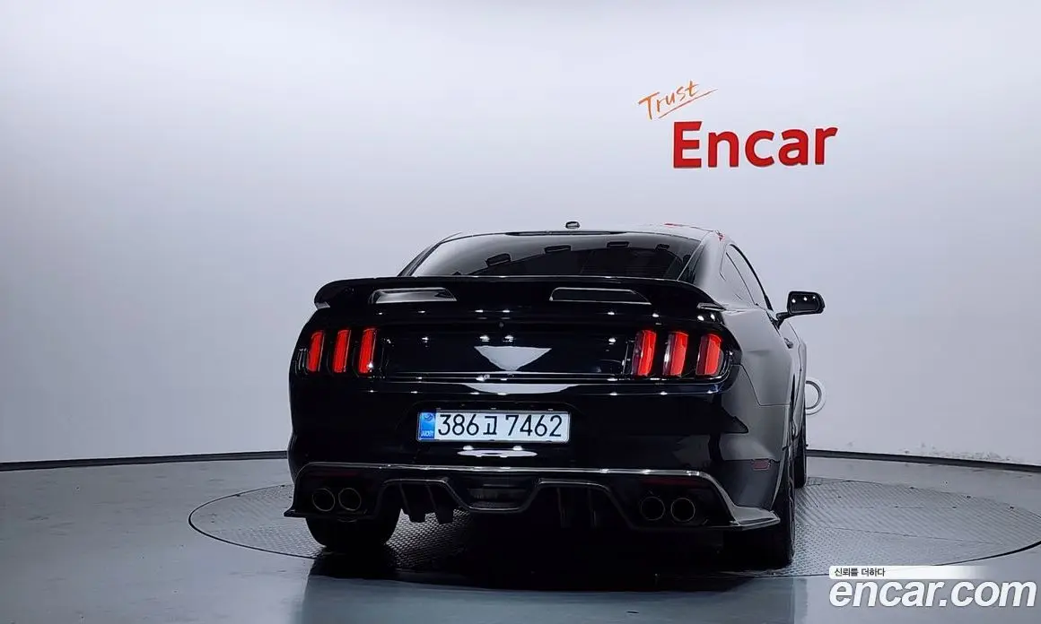 Ford Mustang 2017 5.0 автомат (гидро), фото 4