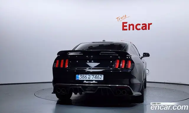 Ford Mustang 2017 5.0 автомат (гидро), миниатюра 4
