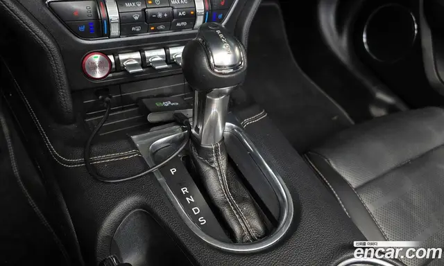 Ford Mustang 2018 2.3 автомат (гидро), миниатюра 12