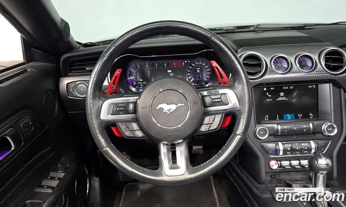 Ford Mustang 2018 2.3 автомат (гидро), фото 20