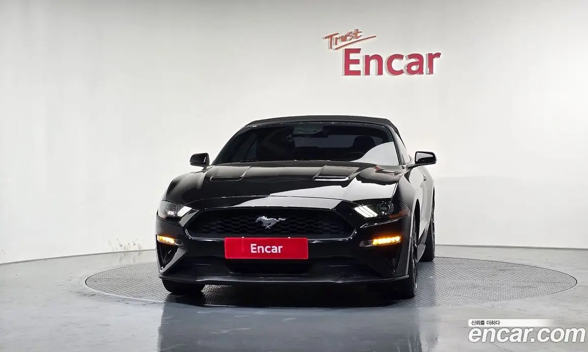 Ford Mustang 2018 2.3 автомат (гидро), фото 3