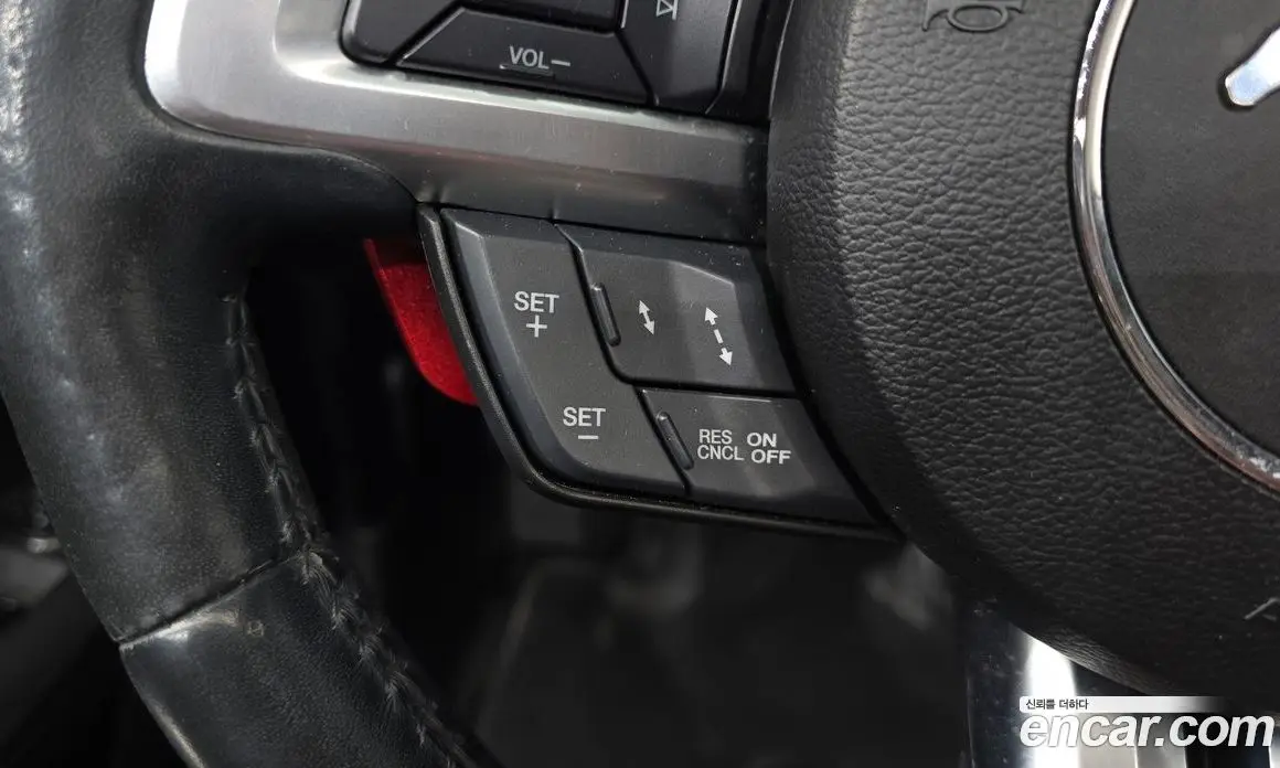 Ford Mustang 2018 2.3 автомат (гидро), фото 22