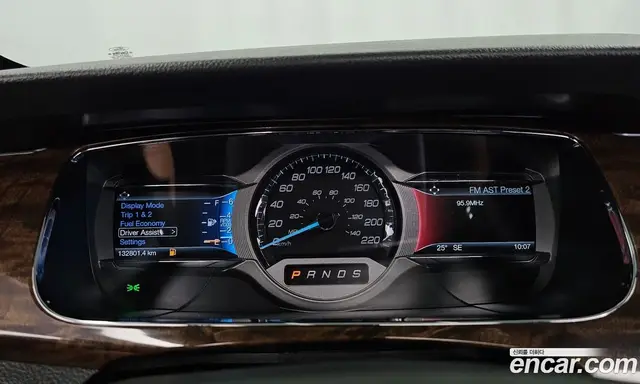 Ford Taurus 2017 2.0 автомат (гидро), миниатюра 8
