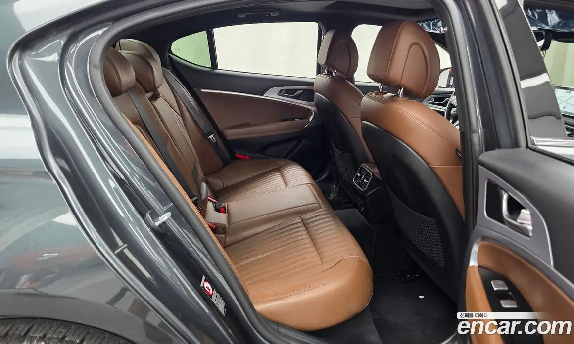 Genesis G70 2018 2.0 автомат (гидро), фото 18