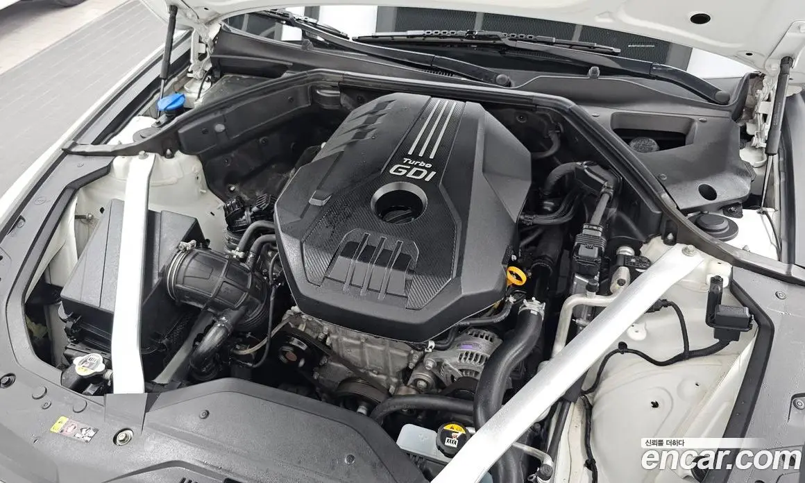 Genesis G70 2020 2.0 автомат (гидро), фото 6