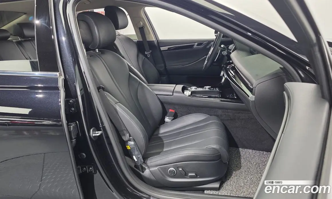 Genesis G80 2023 2.5 автомат (гидро), фото 12