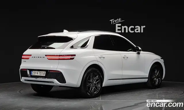 Genesis GV70, 2021, 68 342 км