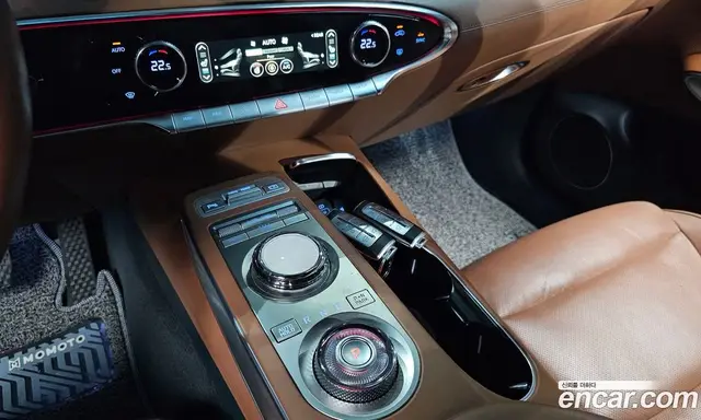 Genesis GV70 2021 2.2 автомат (гидро), миниатюра 11
