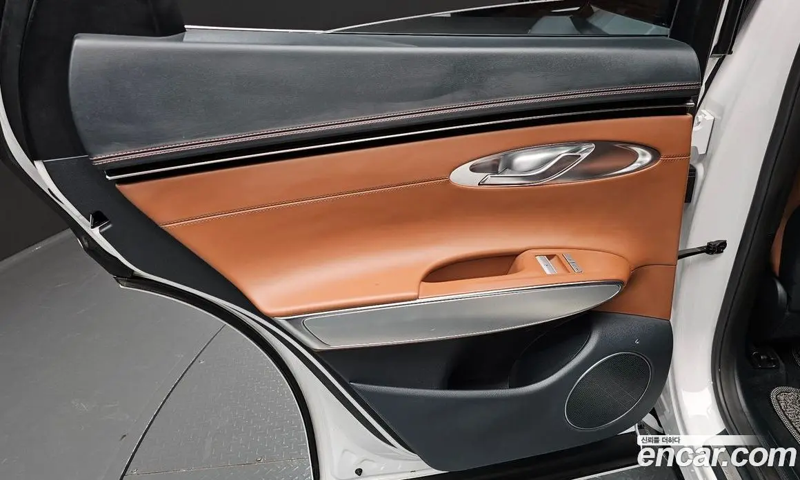 Genesis GV70 2021 2.2 автомат (гидро), фото 14