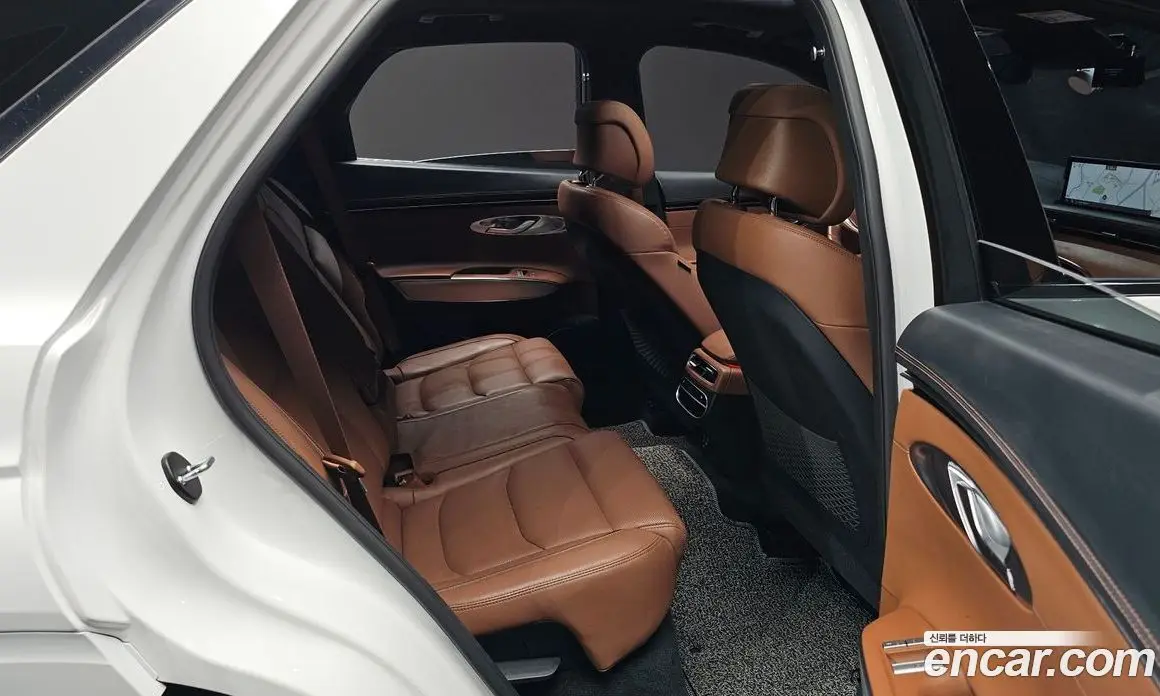 Genesis GV70 2021 2.2 автомат (гидро), фото 17
