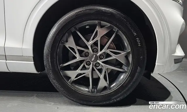 Genesis GV70 2021 2.2 автомат (гидро), миниатюра 6