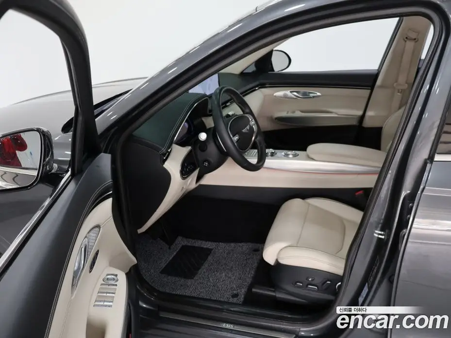 Genesis GV70 2021 2.2 автомат (гидро), фото 9