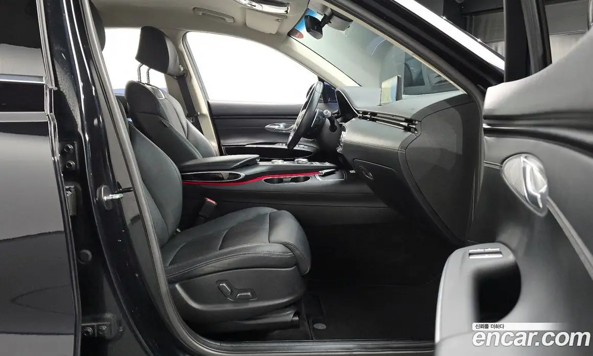 Genesis GV70 2021 2.2 автомат (гидро), фото 16