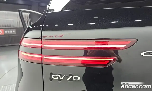 Genesis GV70 2021 2.2 автомат (гидро), миниатюра 9