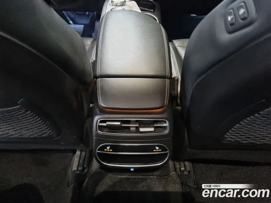 Genesis GV70 2022 2.5 автомат (гидро), фото 18