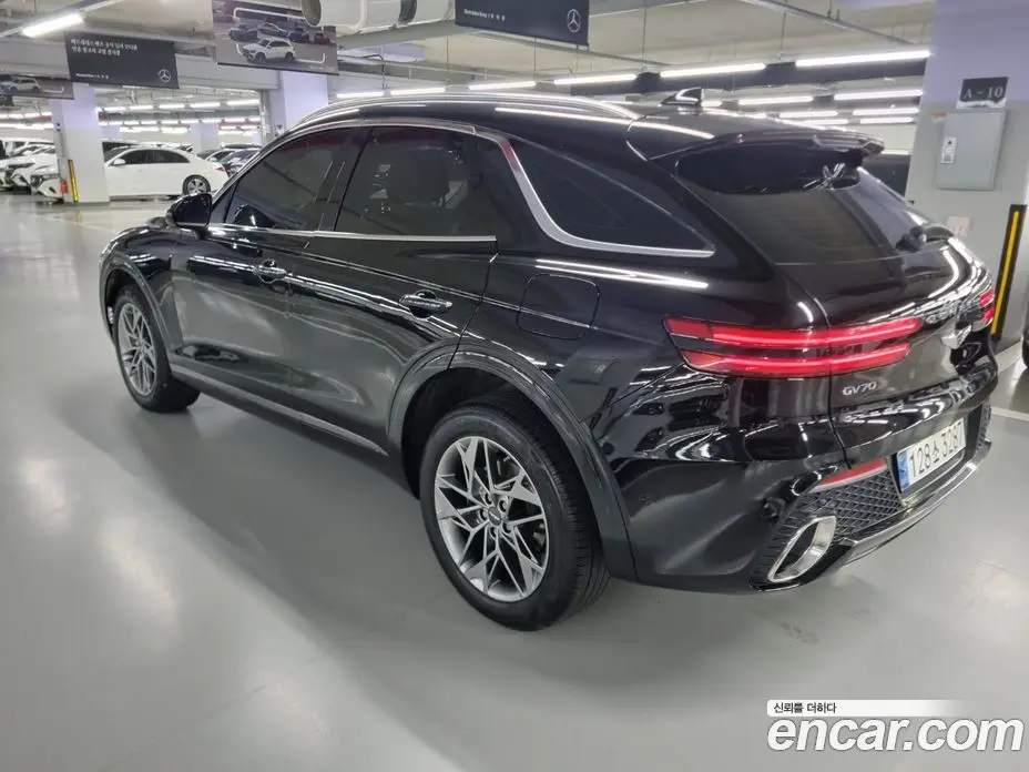 Genesis GV70 2022 2.5 автомат (гидро), фото 5