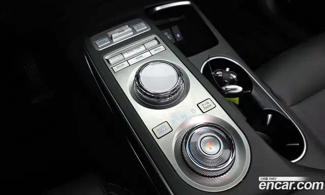 Genesis GV70 2023 2.5 автомат (гидро), миниатюра 12