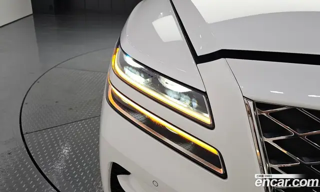 Genesis GV80 2022 2.5 автомат (гидро), миниатюра 8