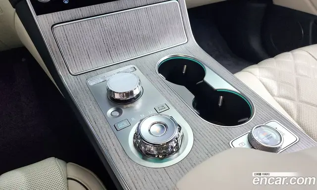 Genesis GV80 2024 2.5 автомат (гидро), миниатюра 12
