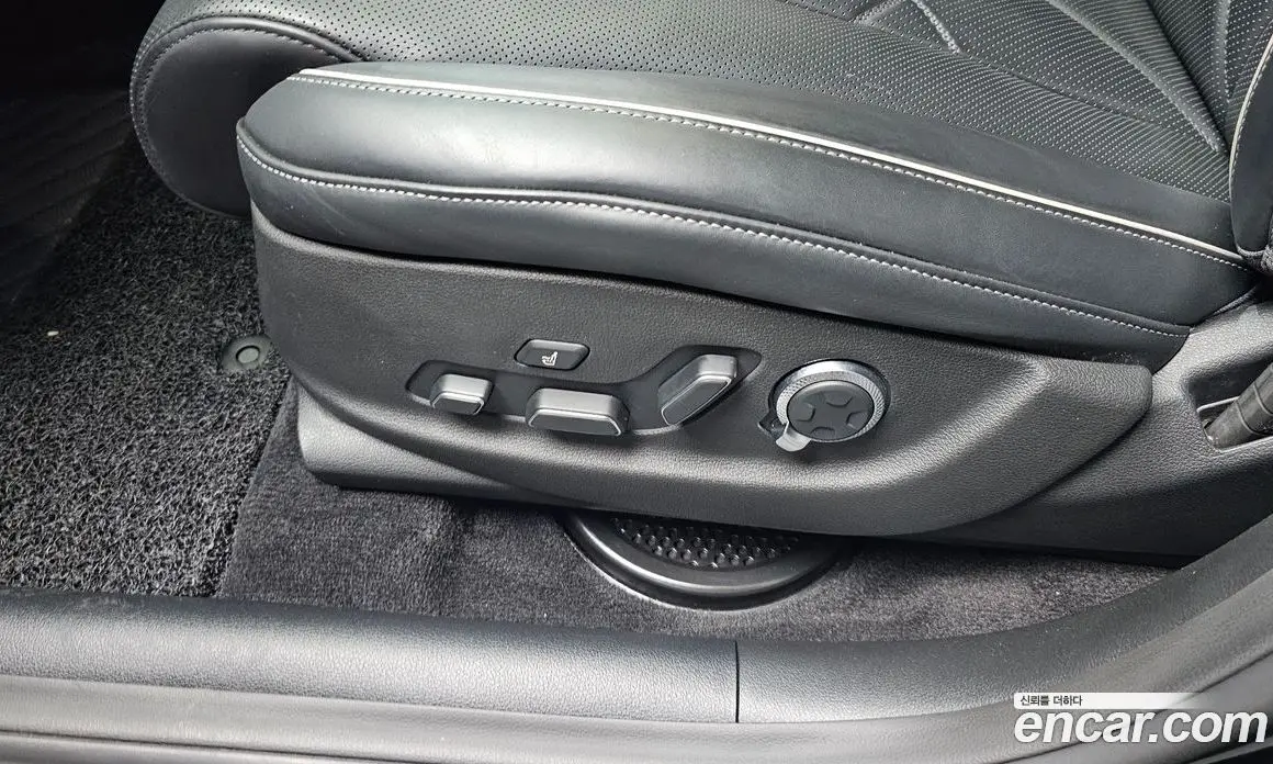 Genesis GV80 2024 2.5 автомат (гидро), фото 32